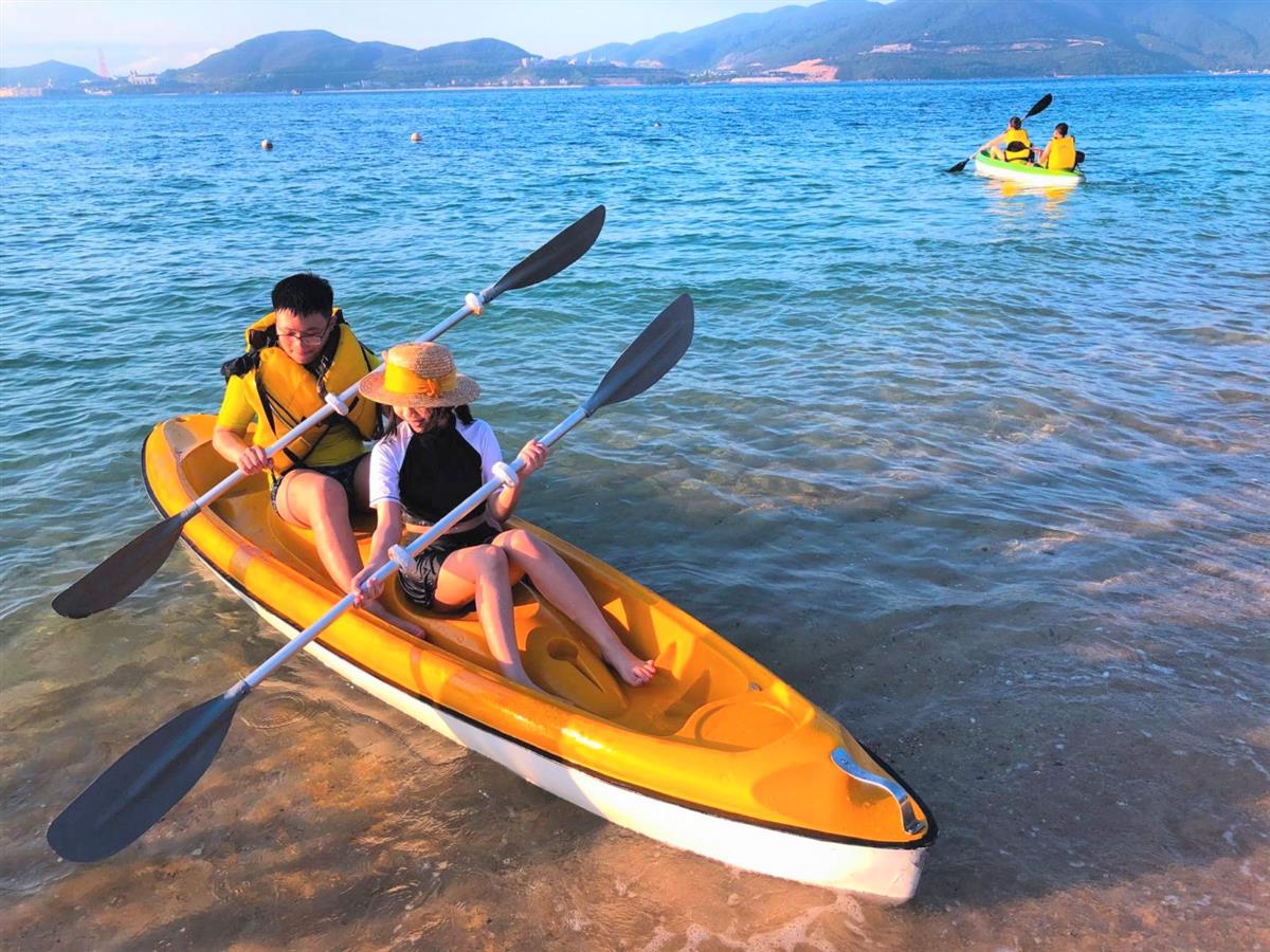 Chèo thuyền Kayak Hòn Tằm
