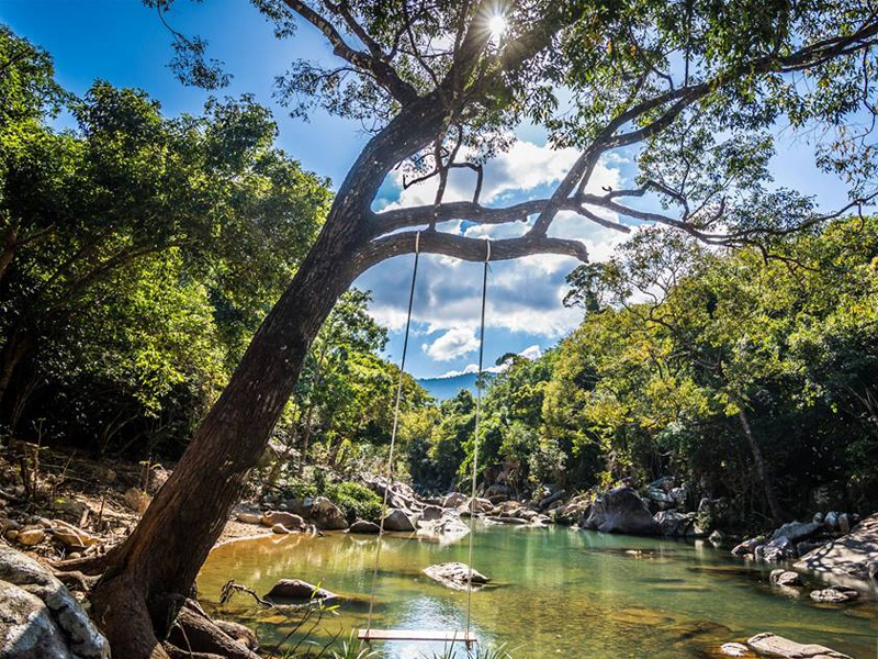 Du lịch Ba Hồ - Nha Trang