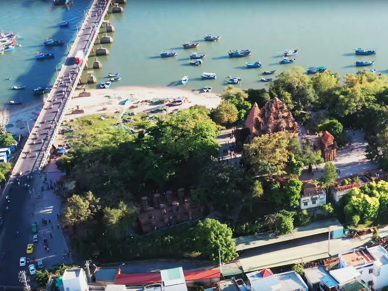 Di tích lịch sử Tháp Bà Ponagar Nha Trang