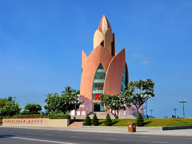 Tháp Trầm Hương - Nha Trang
