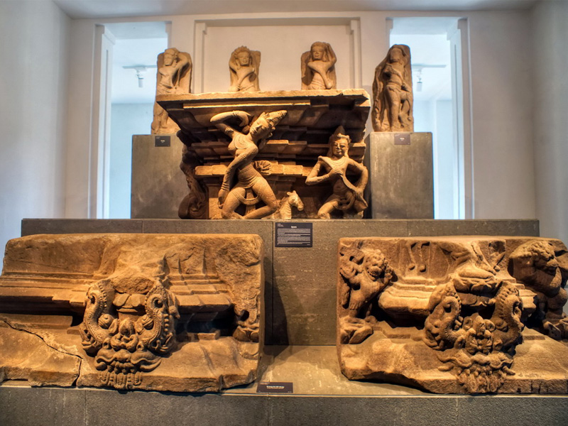 gia-ve-bao-tang-dieu-khac-cham-da-nang-5.jpg