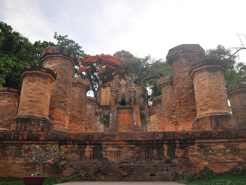 thap-ba-ponagar-nha-trang-4.jpg