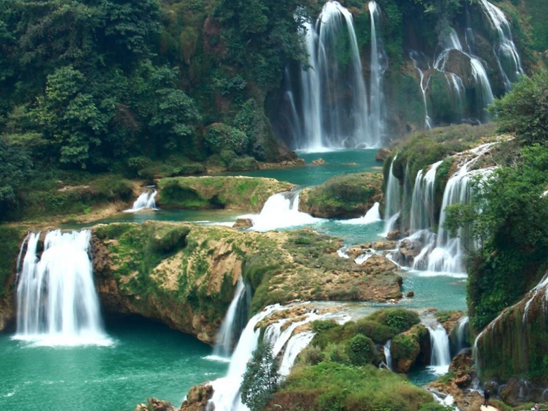 gia-ve-thac-bac-sapa-lao-cai-1.jpg