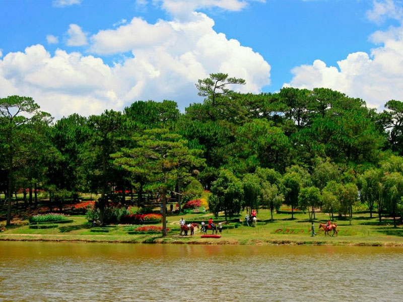 gia-ve-ho-than-tho-da-lat-5.jpg