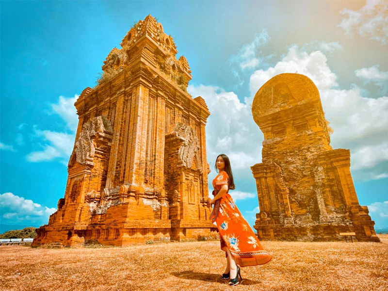 gia-ve-thap-doi-quy-nhon-1.jpg