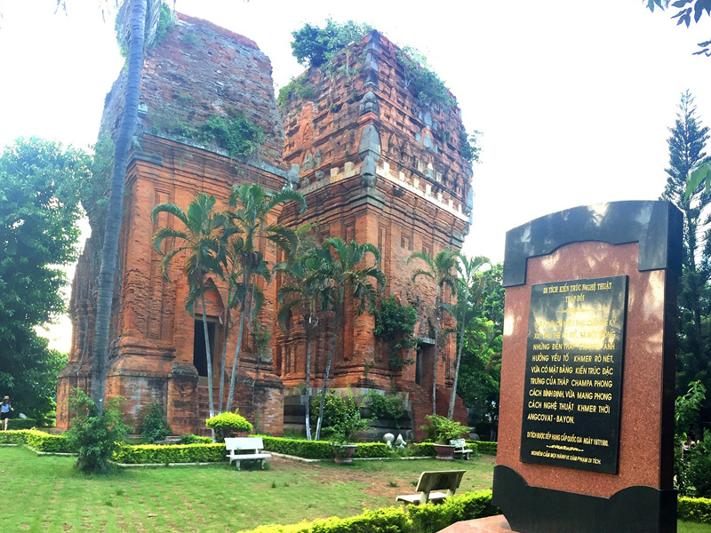 gia-ve-thap-doi-quy-nhon-6.jpg
