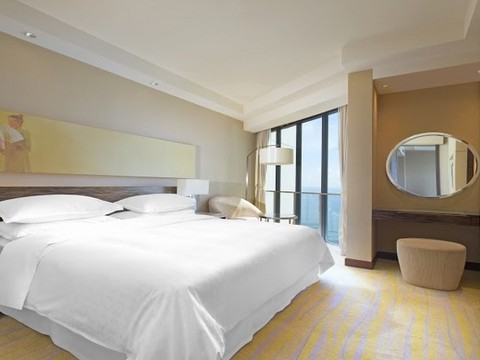 0lk1462252563_khach_san_sheraton_nha_trang.png