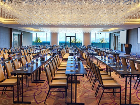 sop1393494547_khach-san-sheraton-nha-trang.png