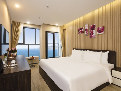 emarald-bay-hotel-spa-nha-trang-2.png