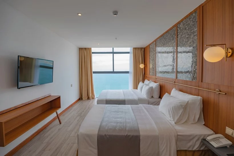 dcc1531976099_khach_san_majestic_premium_nha_trang.png