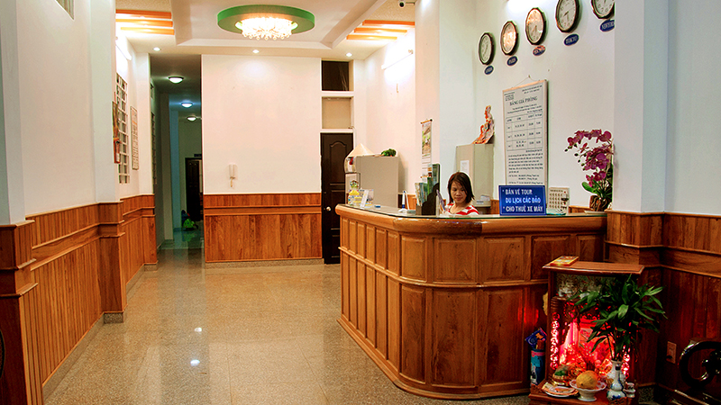 khach-san-queen-nha-trang-6.jpg