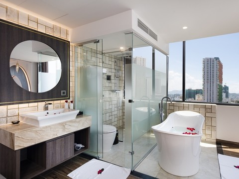 v_hotel_nha_trang_8.png