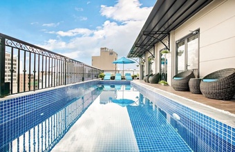 the-herriott-hotel-suite.jpg