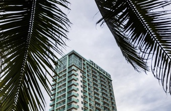 a-la-carte-danang-beach.jpg