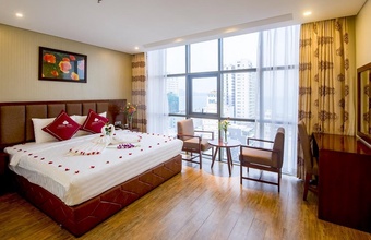 crystal-hotel-da-nang.jpg