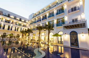 risemount-resort-danang.jpg
