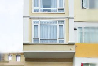 rich-hotel.jpg