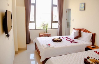 azure-hotel-da-nang.jpg