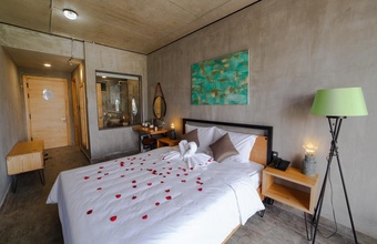 the-dalat-shelter.jpg