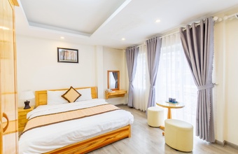 the-grace-hotel.jpg