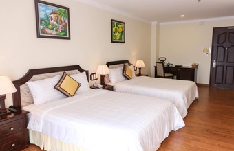 iris-dalat-hotel.jpg