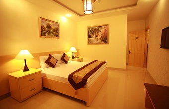 tulip-2-hotel.jpg