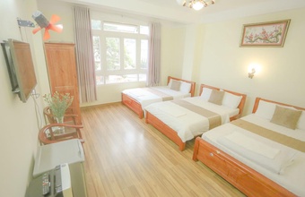 epiphy-flower-hostel.jpg