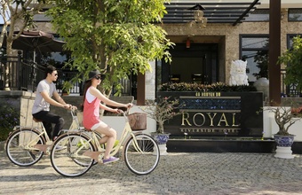 royal-riverside-hoi-an-hotel.jpg