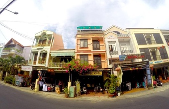 tribee-kinh-hostel.jpg