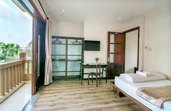 river-sound-villa.jpg