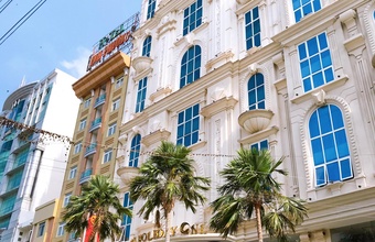 holiday-2-hotel.jpg