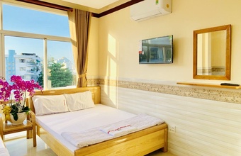 mekong-rose-hotel.jpg