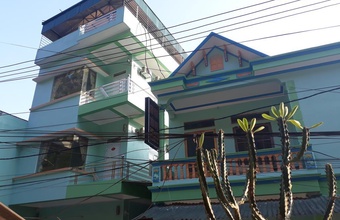 nha-nghi-than-mui-dong-van.jpg