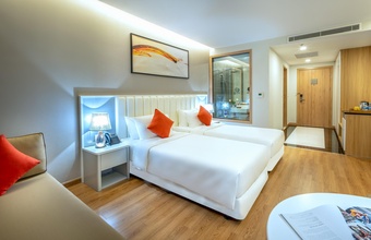 phat-linh-halong-hotel.jpg