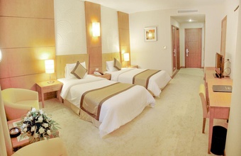 muong-thanh-grand-ha-long-hotel.jpg