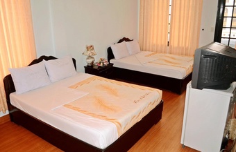 nhat-le-hotel.jpg