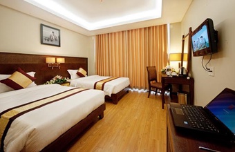 gold-hotel-hue.jpg