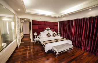 moonlight-hotel-hue.jpg