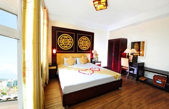 thanh-lich-royal-boutique.jpg