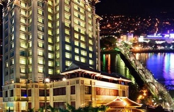 imperial-hotel-hue.jpg