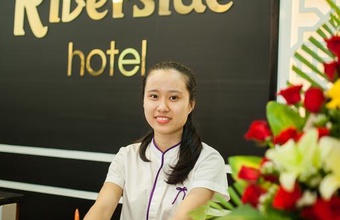 charming-riverside-hotel.jpg