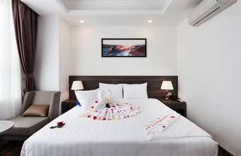 la-casa-hotel-nha-trang.jpg