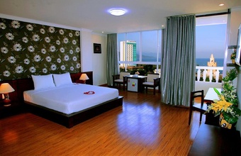 nice-swan-hotel.jpg