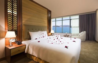 muong-thanh-luxury-nha-trang-hotel.jpg
