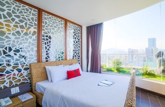 the-light-hotel-spa.jpg