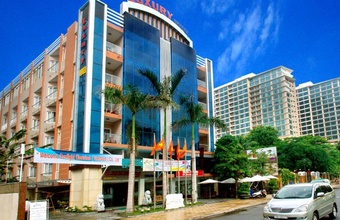 luxury-nha-trang-hotel.jpg