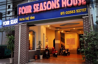 four-seasons-house-hotel.jpg