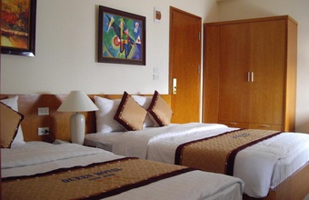 queen-hotel-ninh-binh.jpg