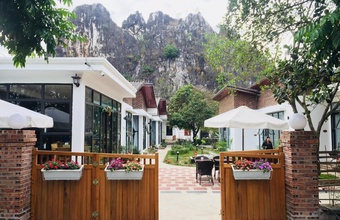 tam-coc-boutique-garden.jpg