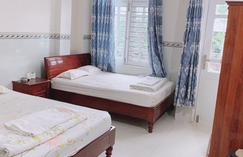 phu-hung-guesthouse.jpg